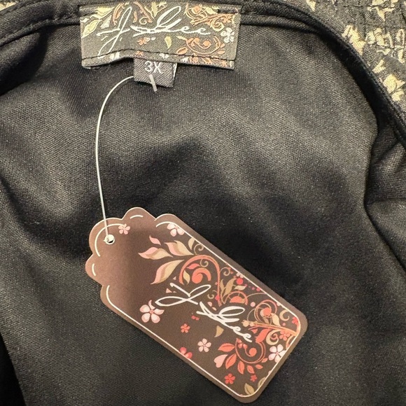 Lole Black and Cream Floral Maxi Dress - Picture 2 of 5